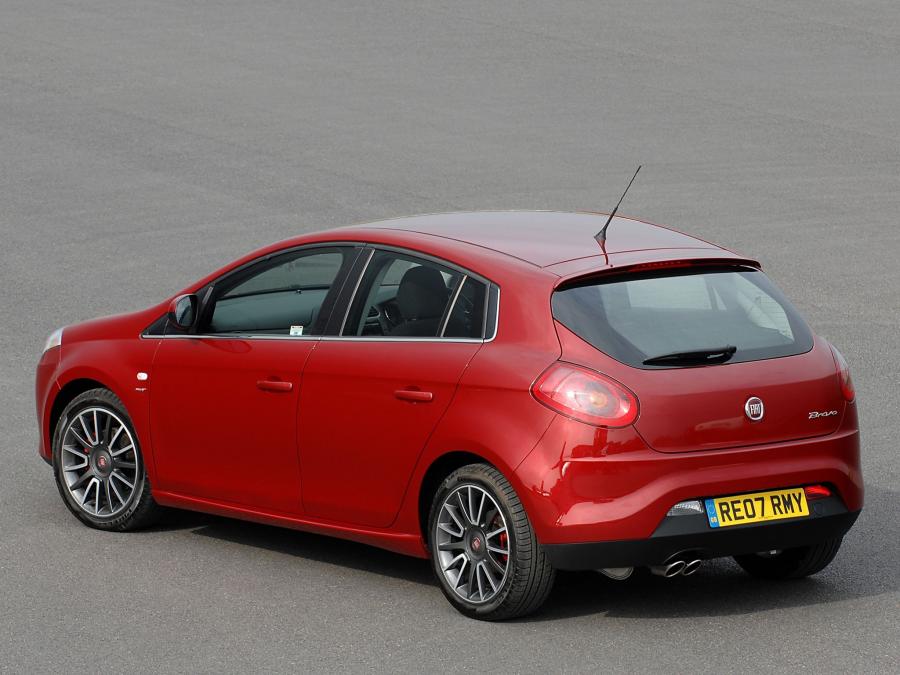  Fiat Bravo Sport 2007 года  (UK) (фото 5 из 16)